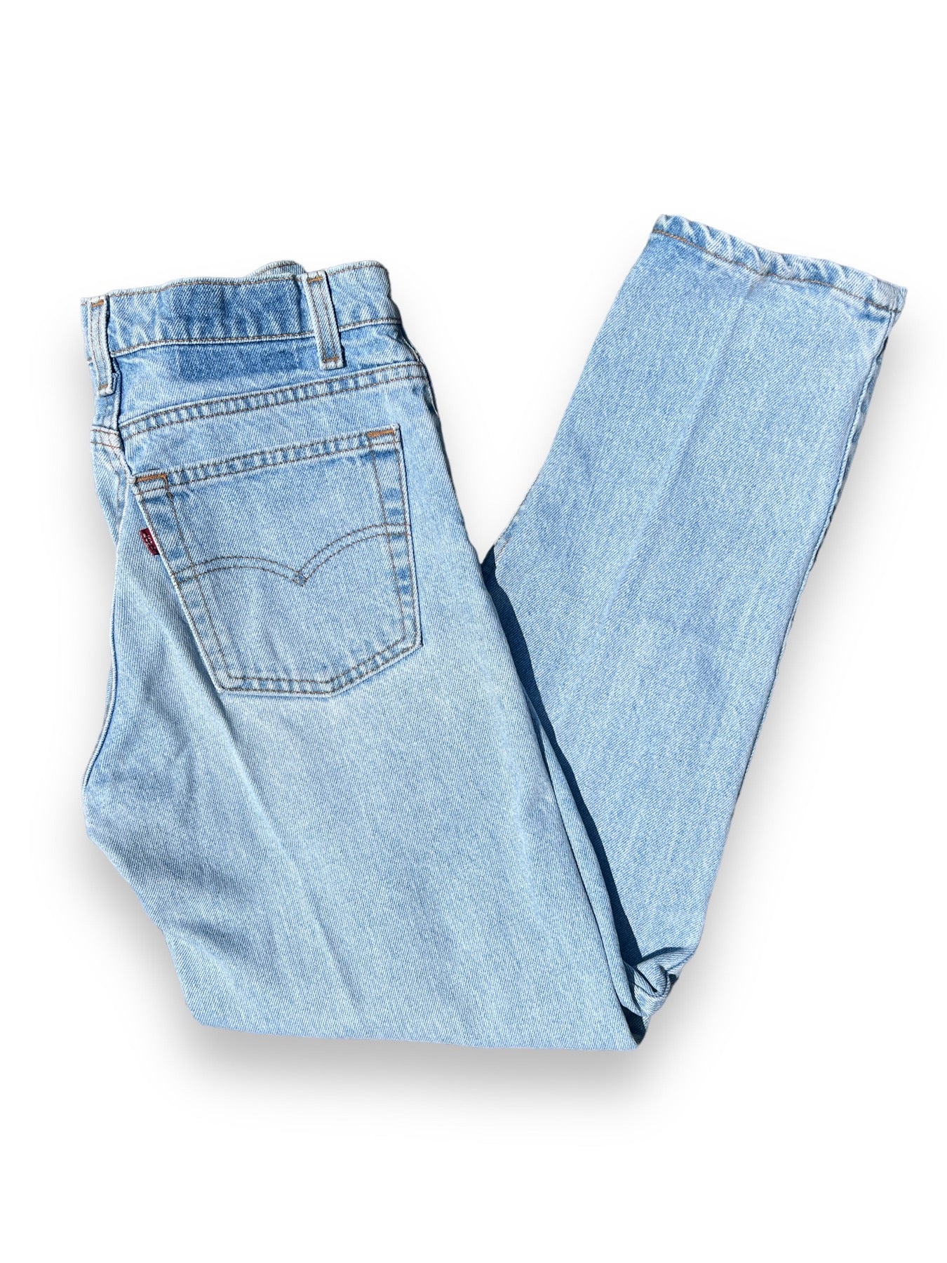 LEVI’S 550 LIGHT WASH JEANS