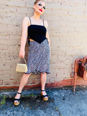 BLACK LACE UP HANDKERCHIEF TANK TOP