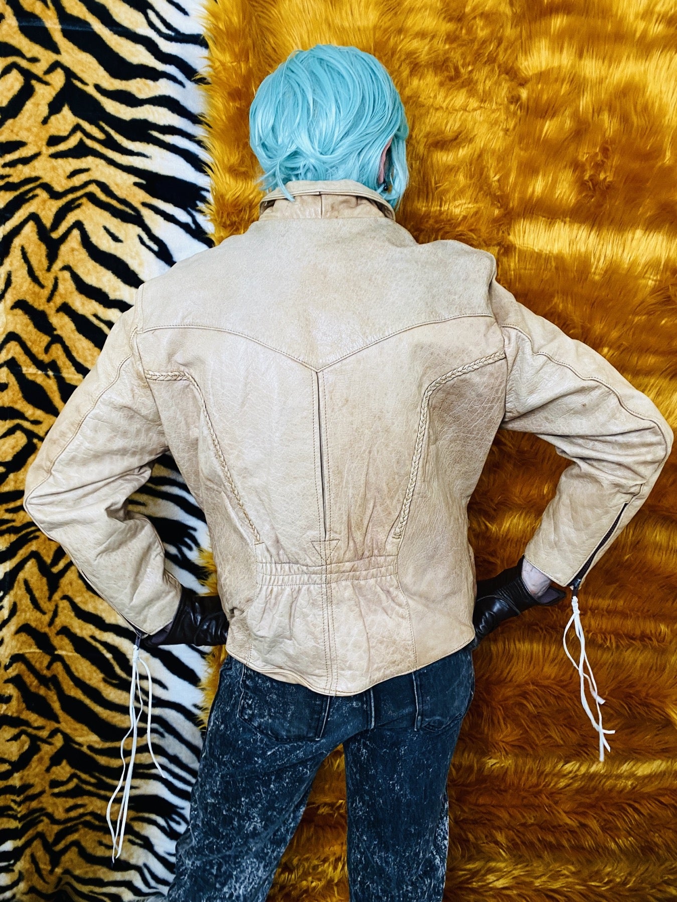 DESERT LEATHER JACKET