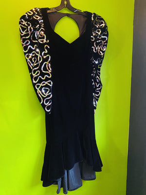 DAVE & JOHNNY VELVET SEQUIN SQUIGGLE PARTY DRESS