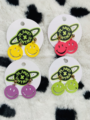 SMALL CUT OUT HAPPY FACE EARRINGS