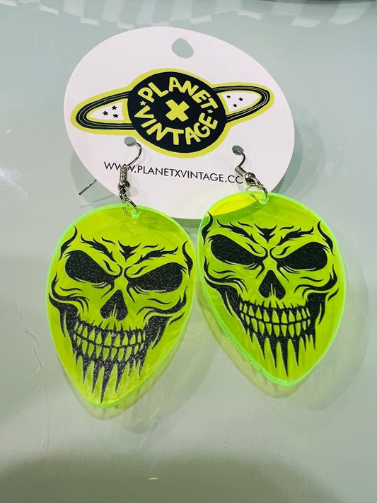 NU METAL SKULL EARRINGS