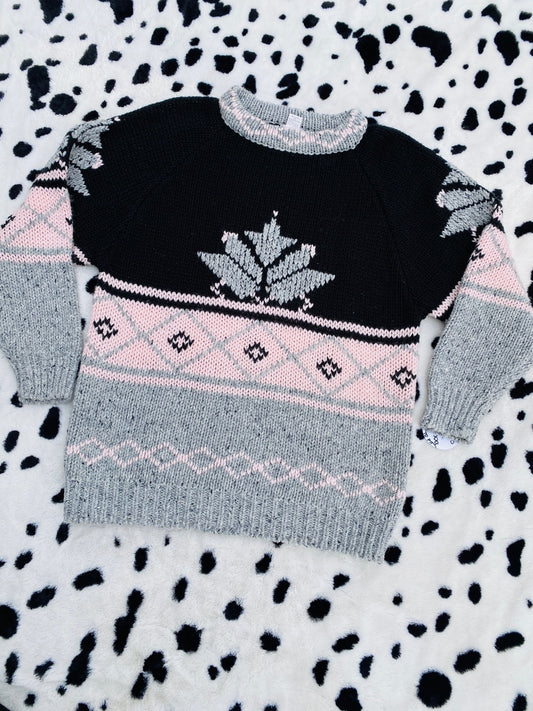 SUSANN D BLACK & PINK SWEATER