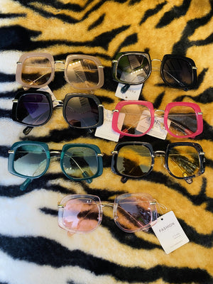 80s SHOP GIRL SUNGLASSES