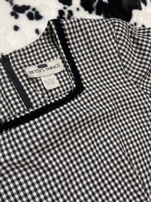 BETSY’S THINGS GINGHAM PEARL BUTTON DRESS