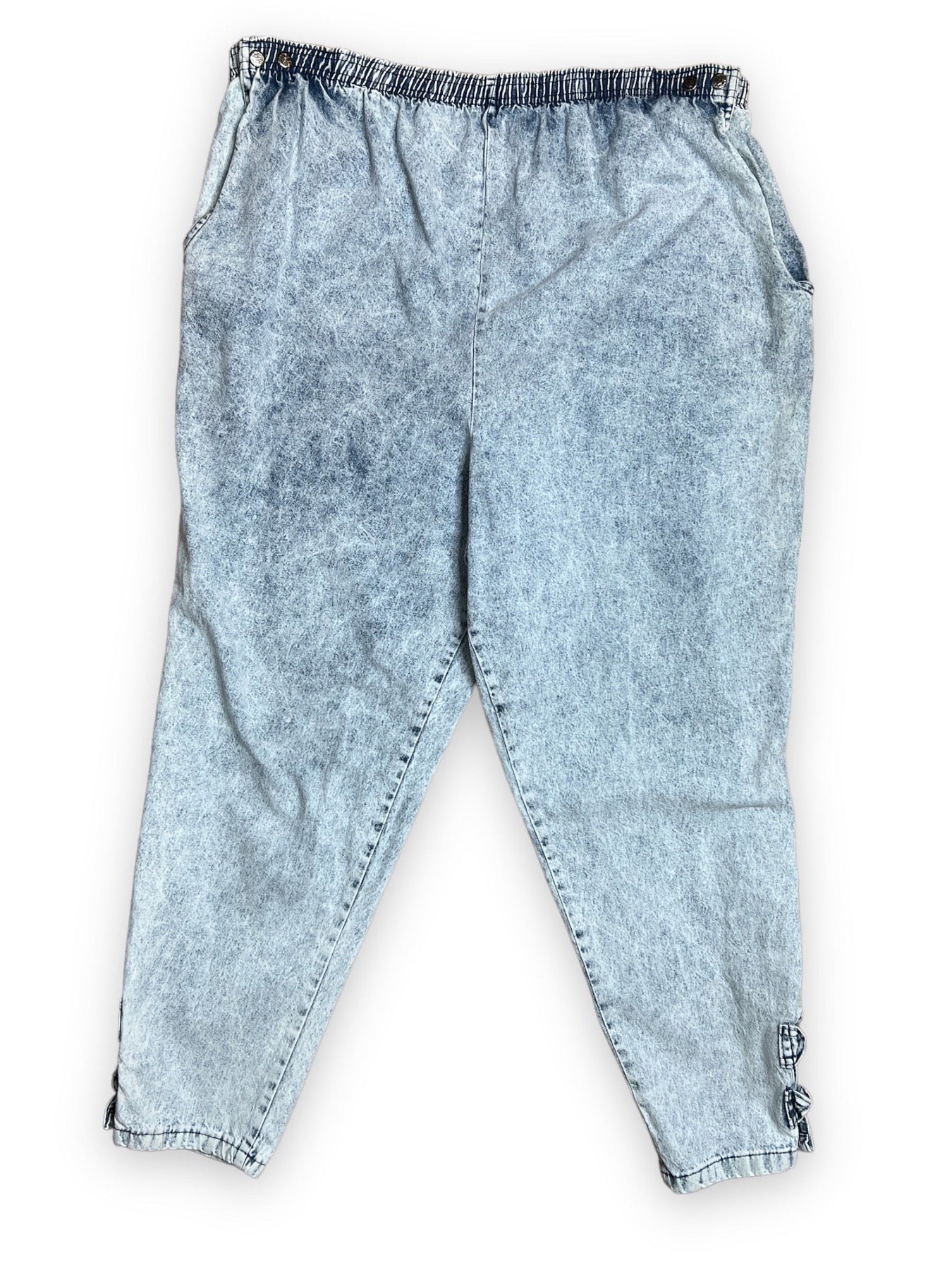 C SPORT ACID WASH BOW ANKLE JEANS