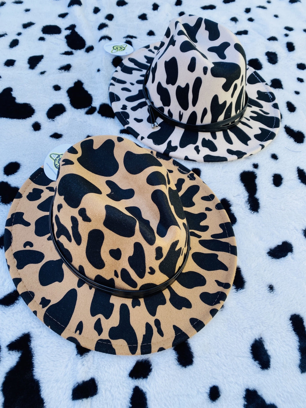 COW PRINT BRIMMED HAT